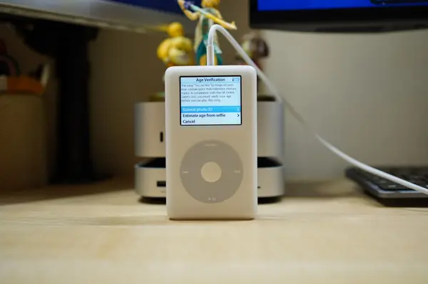 By Manuel, fornitore ufficiale
@gastabot