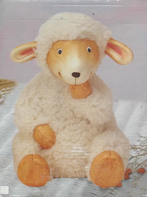 Scansione di una scatola vecchia che avevo da parte (wtf), un pochino consumata però.